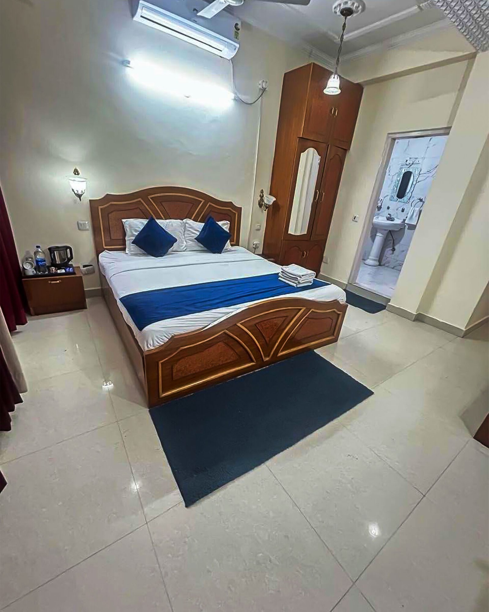 Luxury Room